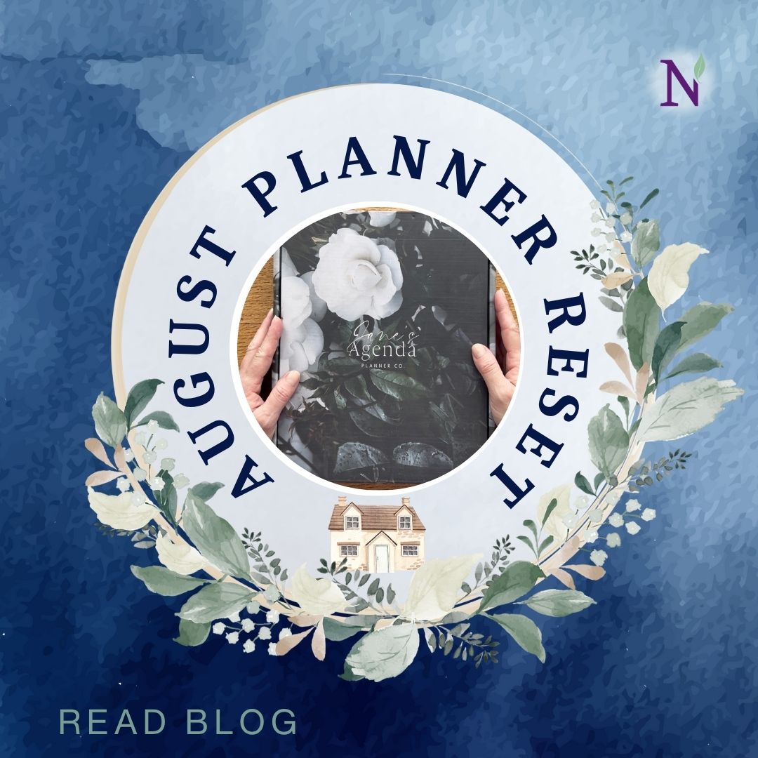 August Planner Reset + Jane’s Agenda Deluxe Subscription Unboxing