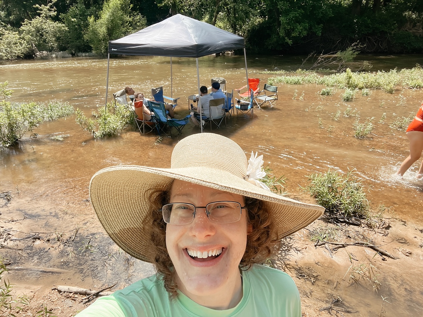 When it’s this hot, a trip to the river on my grandparent’s farm is in order! We had a beautiful day together! ❤️

#smalltownlife #river #natashashealthyliving #healthyliving #jordanessentials #summerinthecountry #rivertrip #familytime