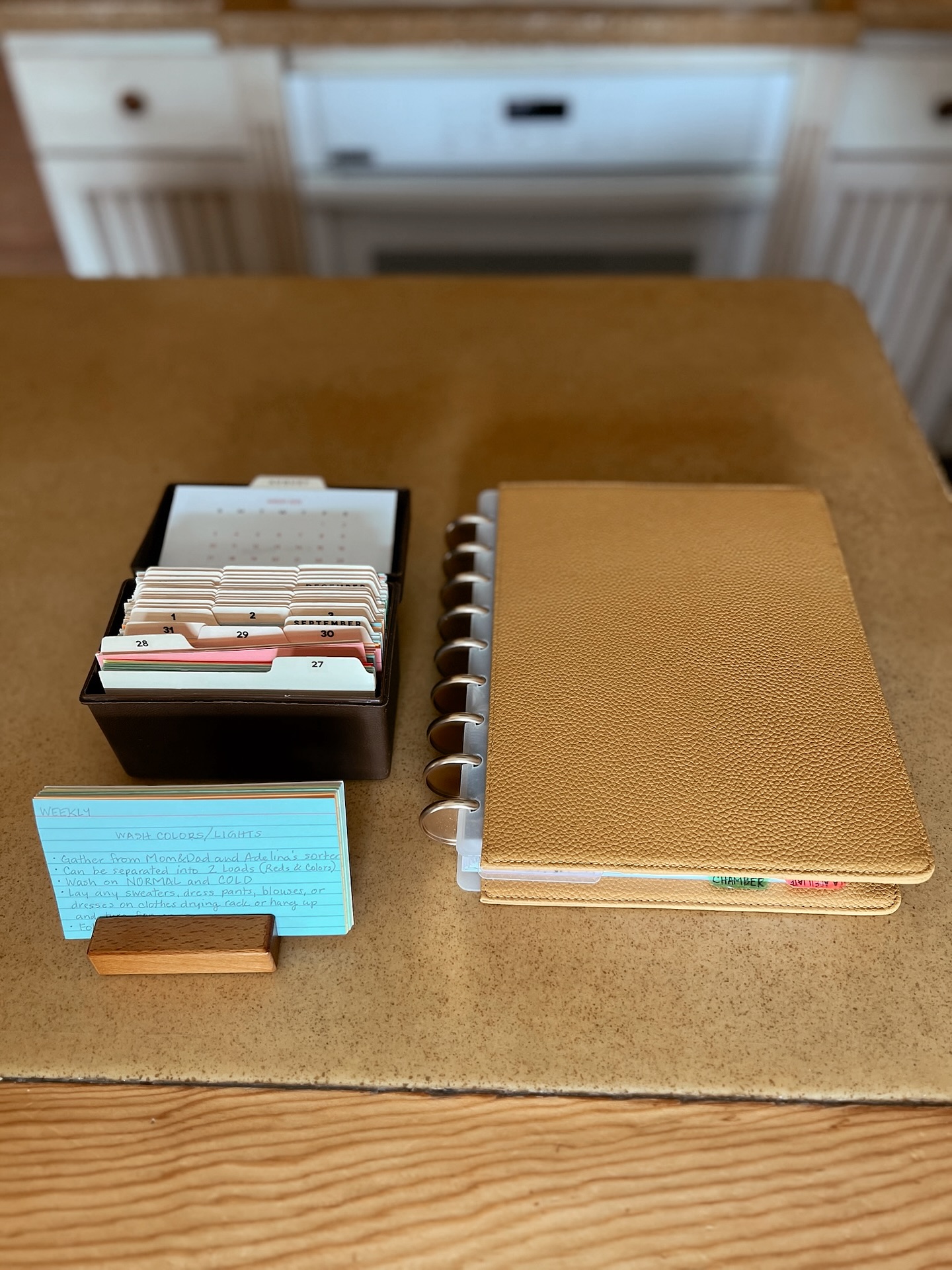 Can’t live without my 🗂️ Index Card System for the house and my 📓 Jane’s Agenda planner for literally everything else! 

Tomorrow’s new video will be more on the Index Card System that will save your life!

#MomLife #PlannerObsessed #OrganizationGoals #DailyPlanning