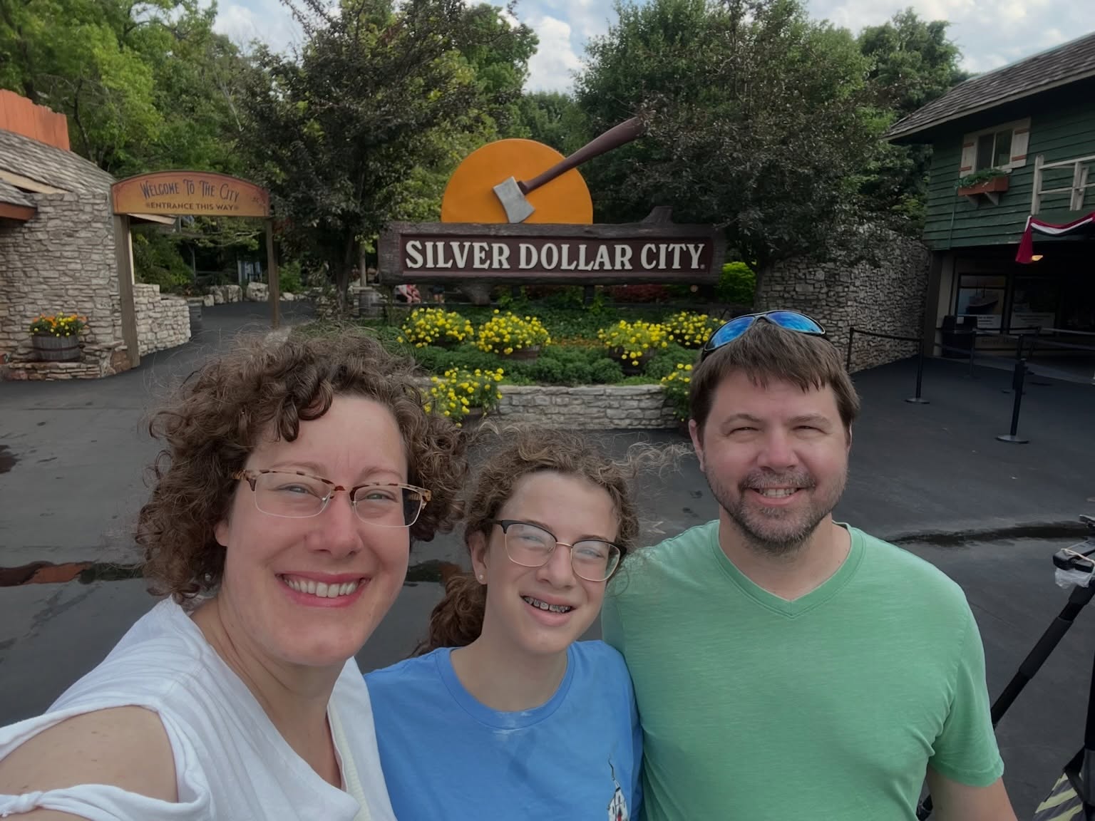An impromptu family vacation to Branson 🤎

So glad we decided to take a last minute trip before the busy school year begins. Branson is the perfect getaway. Not too far from home but so much fun and so many memories made. ✨

#visitbranson #bransonmo #bransonshows #tablerocklake #silverdollarcity